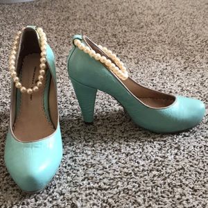 Rockwell Tharp Pumps w/ removable ankle straps